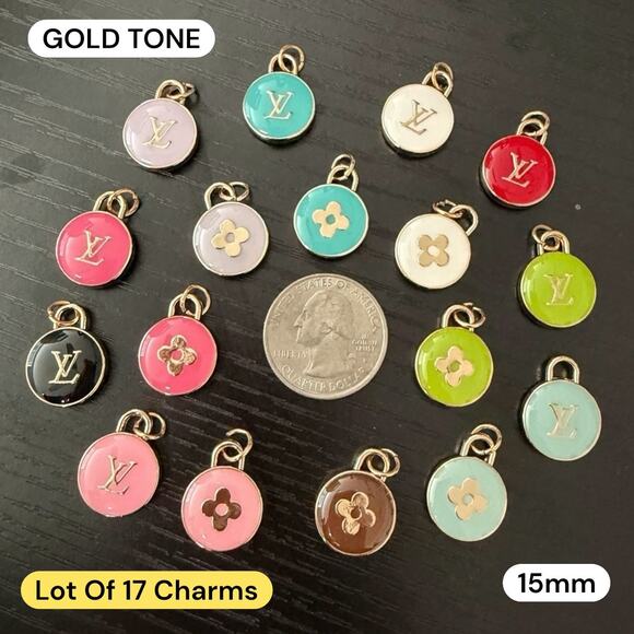 NEW STYLE - Lot Of 17 Louis Vuitton Assorted Designer Zipper Pull Button Charms - Picture 1 of 1